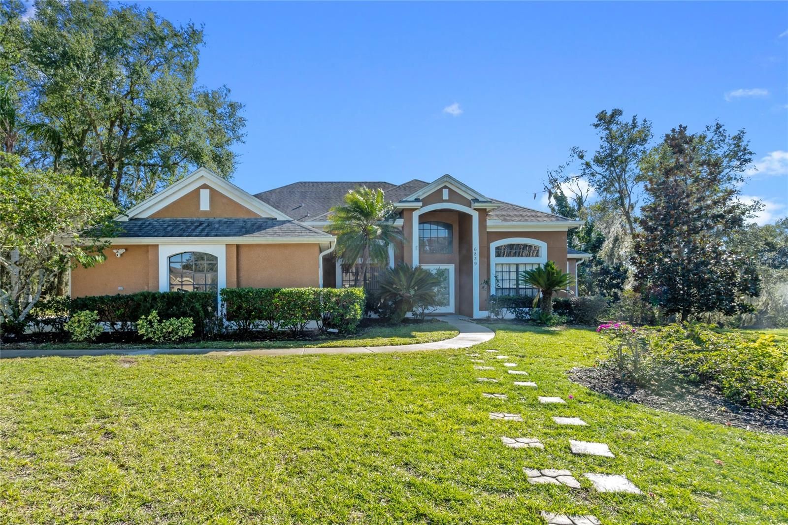 6839 Hidden Glade Place