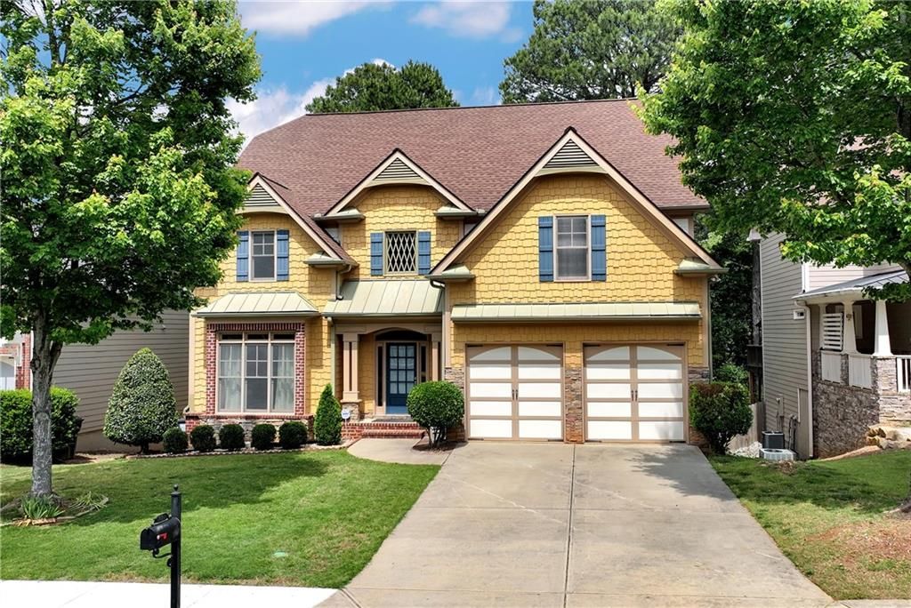 2631 Village Chase Drive