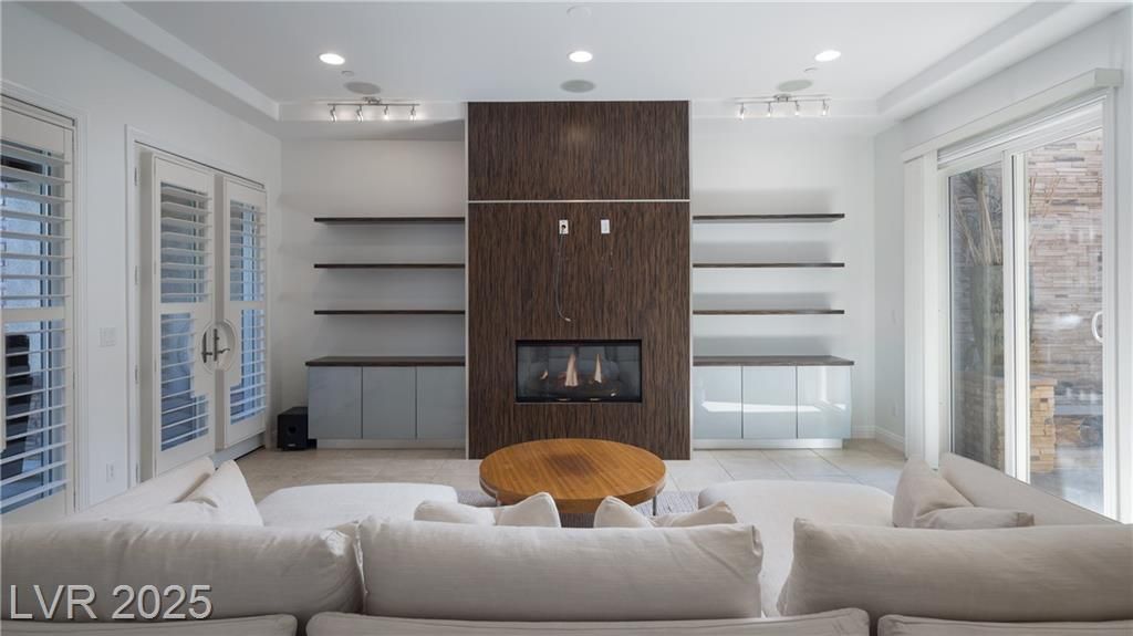 11280 Granite Ridge Drive 1056