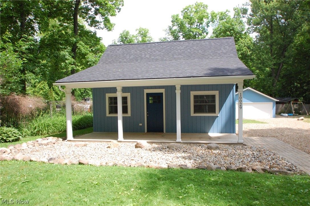 10029 Cummins Drive