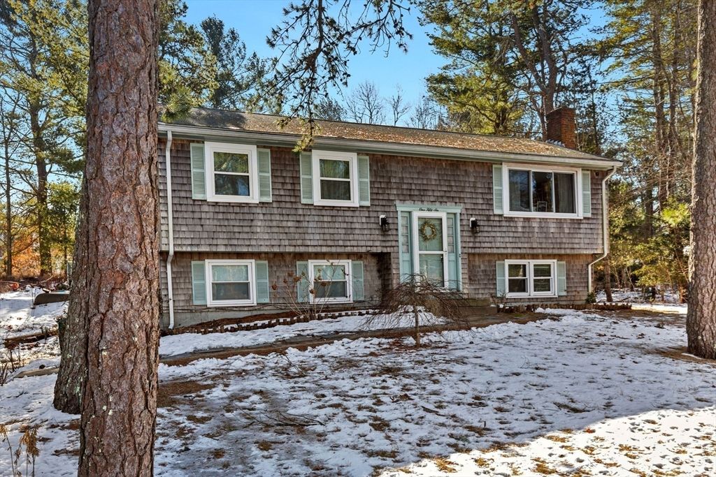 156 Carver Rd