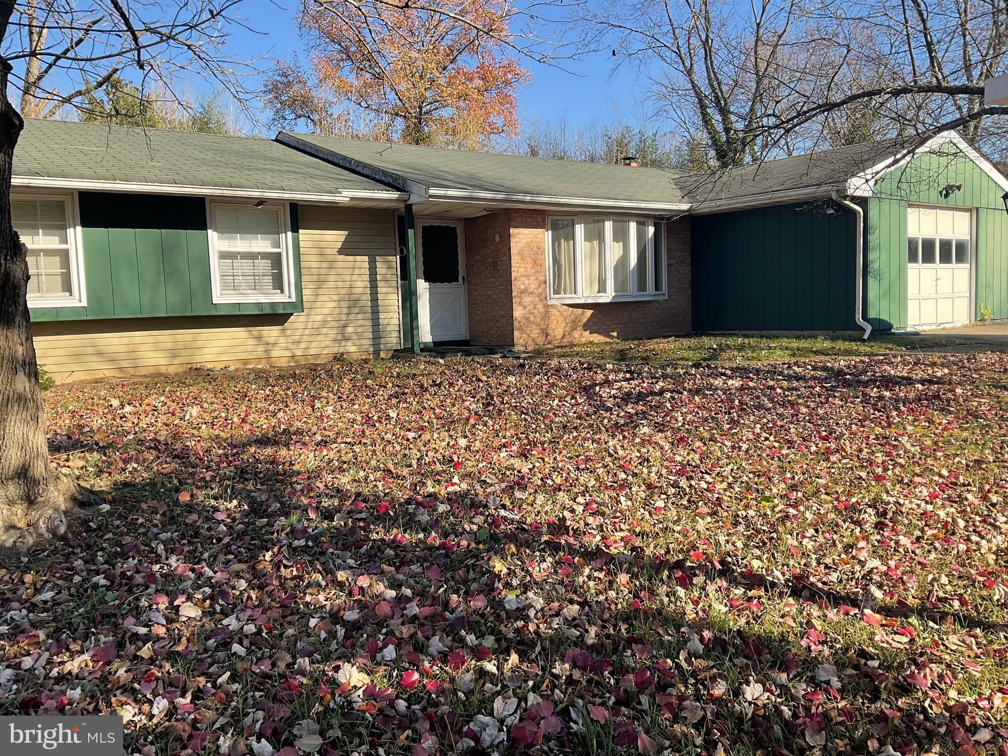 3203 Pinefield Circle