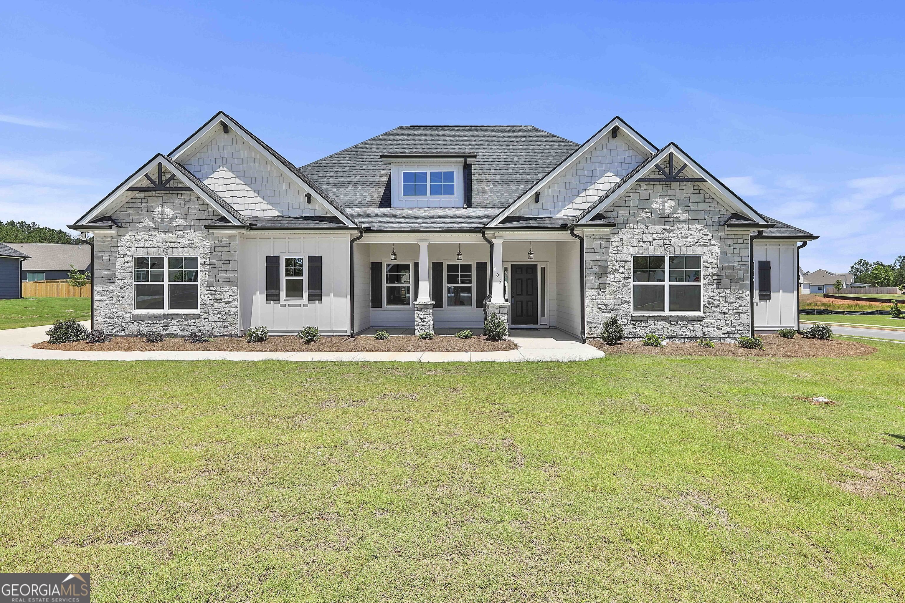 105 Putney Way 128