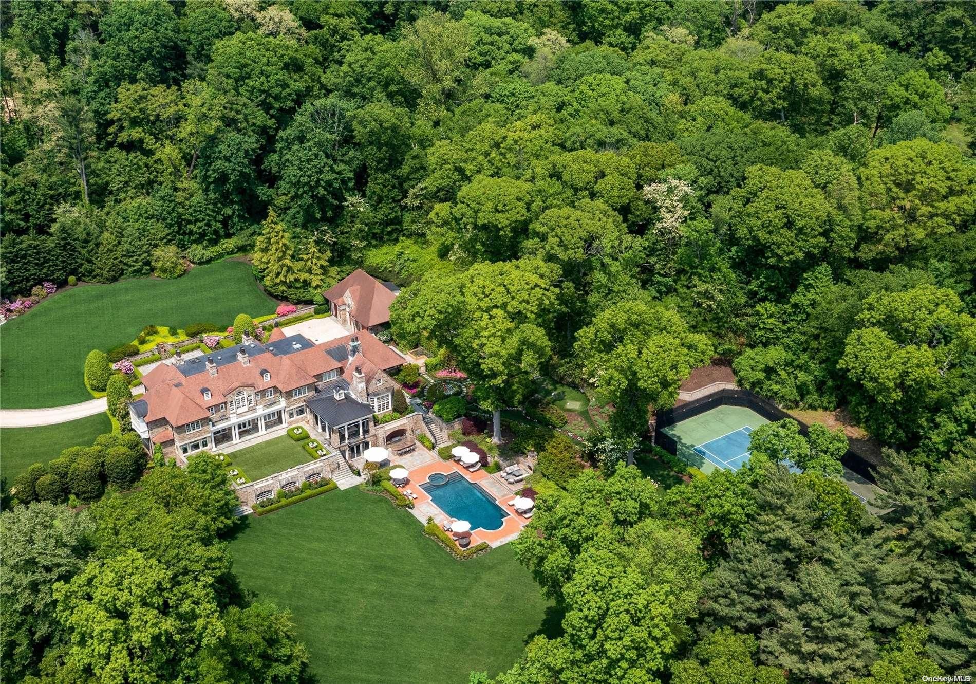 6 Spring Hill Lane