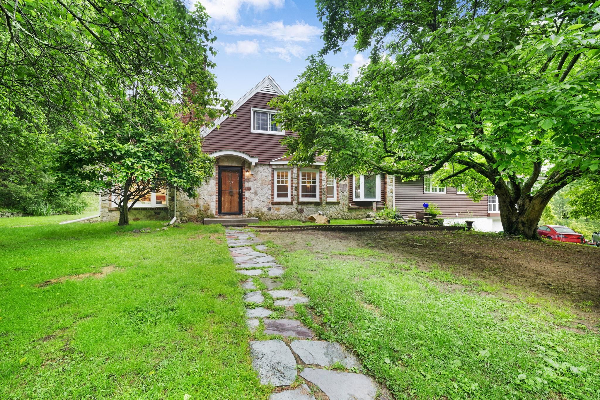 49 Hardenburg Road