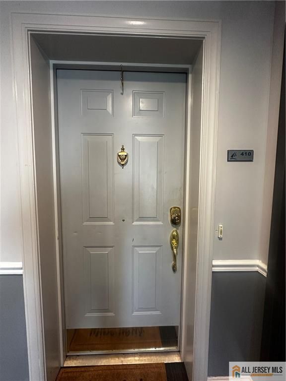 358 Rector Street 410