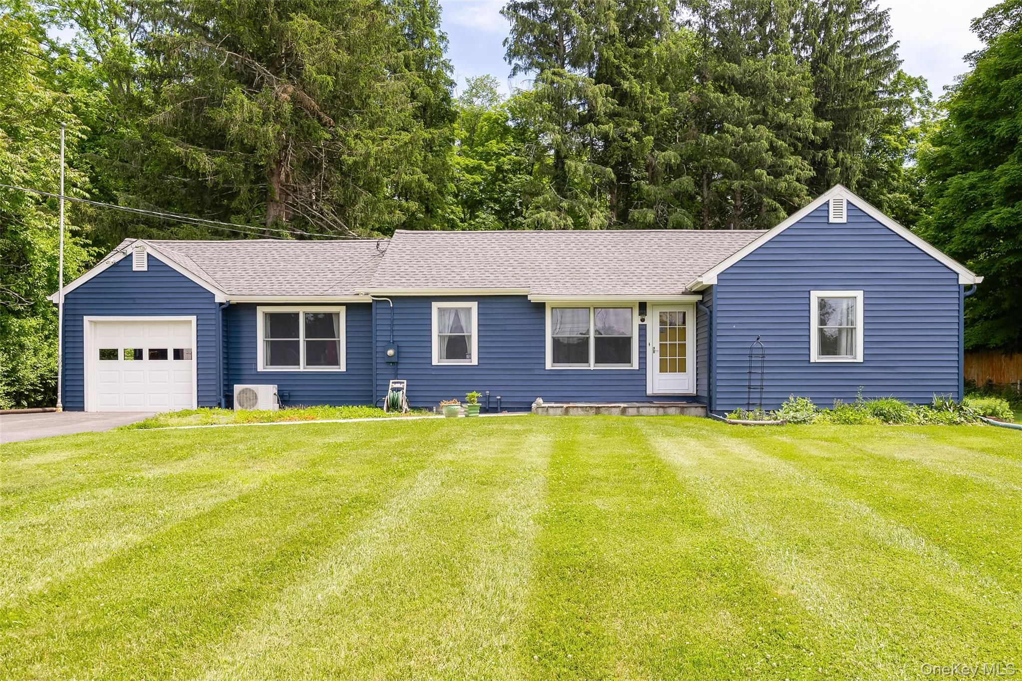 8 S Creek Road