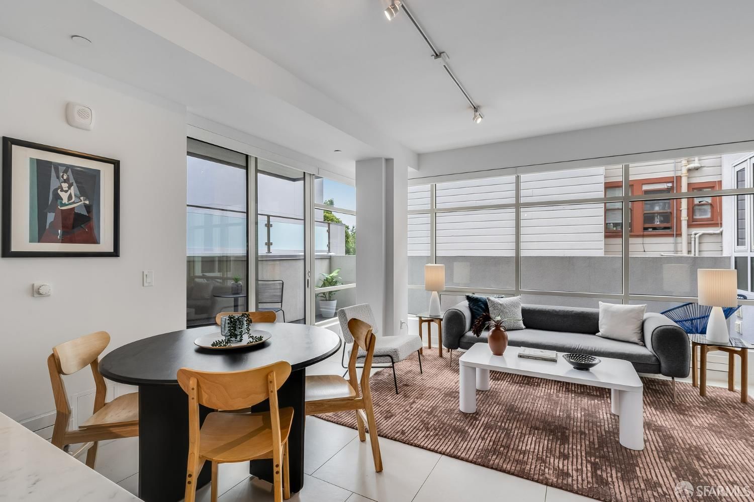 1868 Van Ness Avenue 205