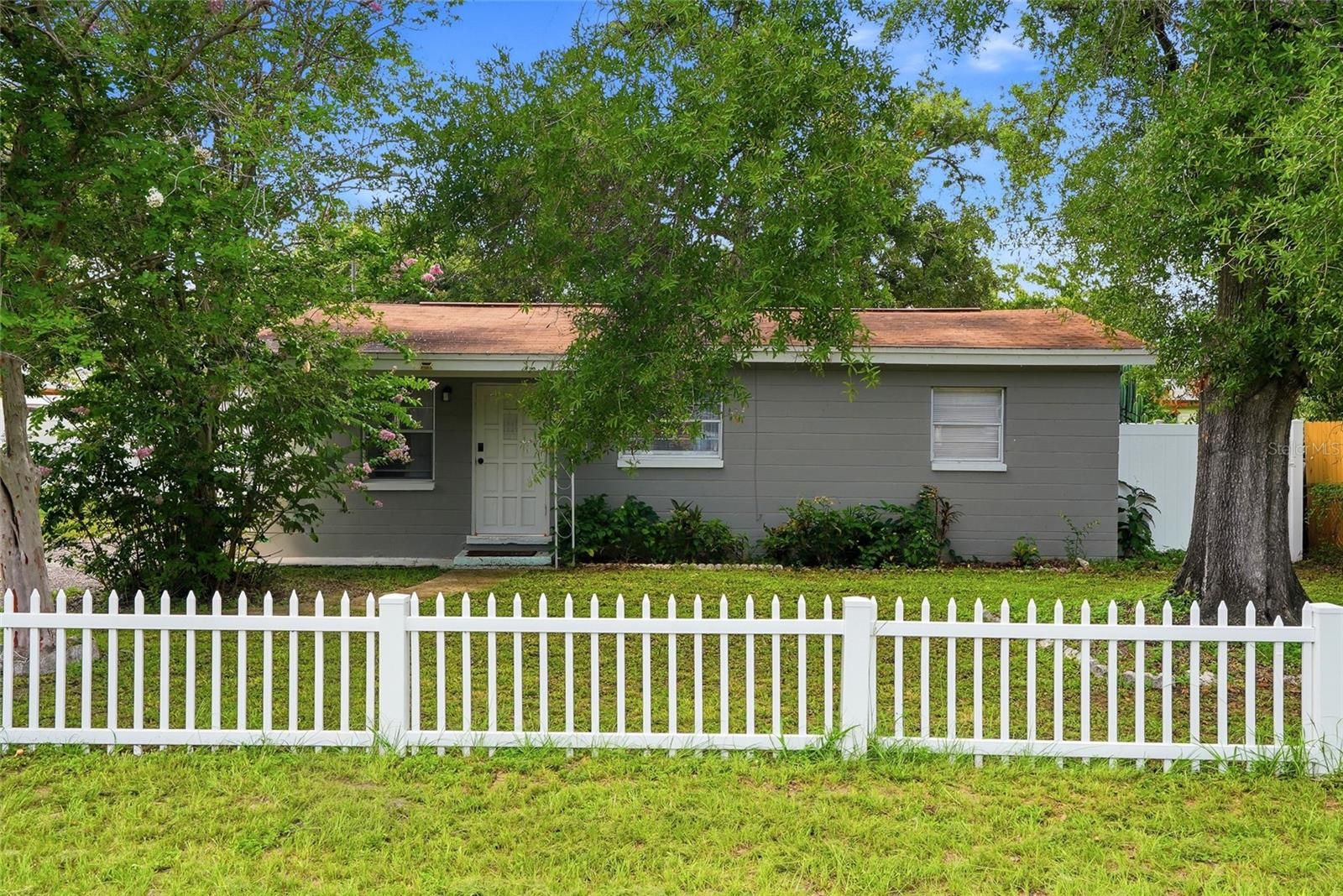 2430 N Ramona Circle