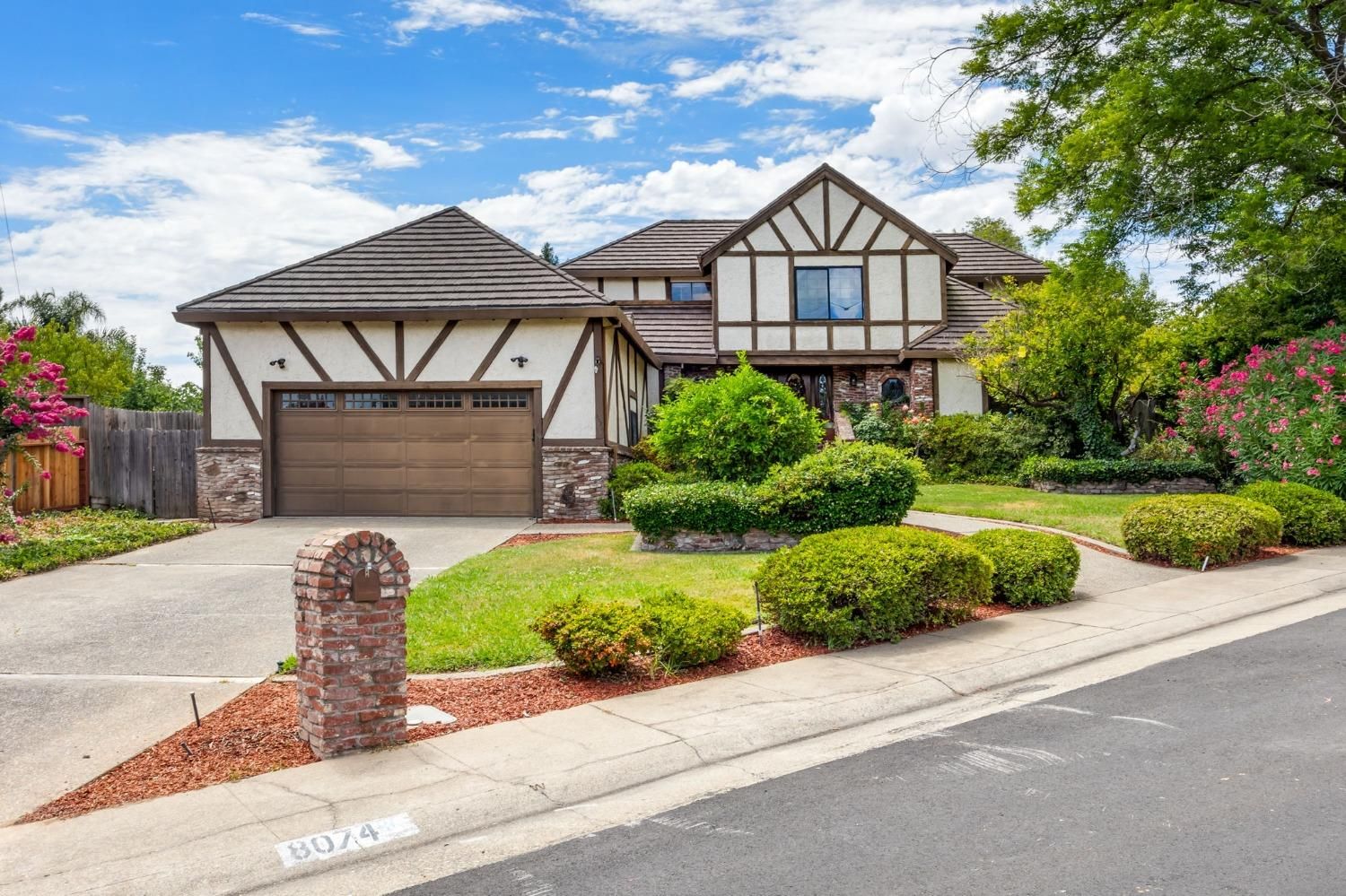 8074 Orange Tree Court