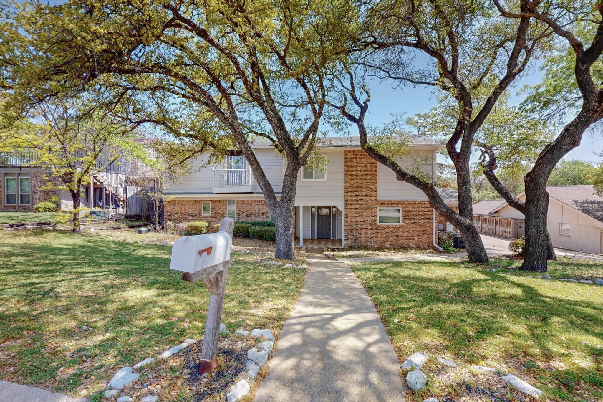 8536 Lake Country Drive