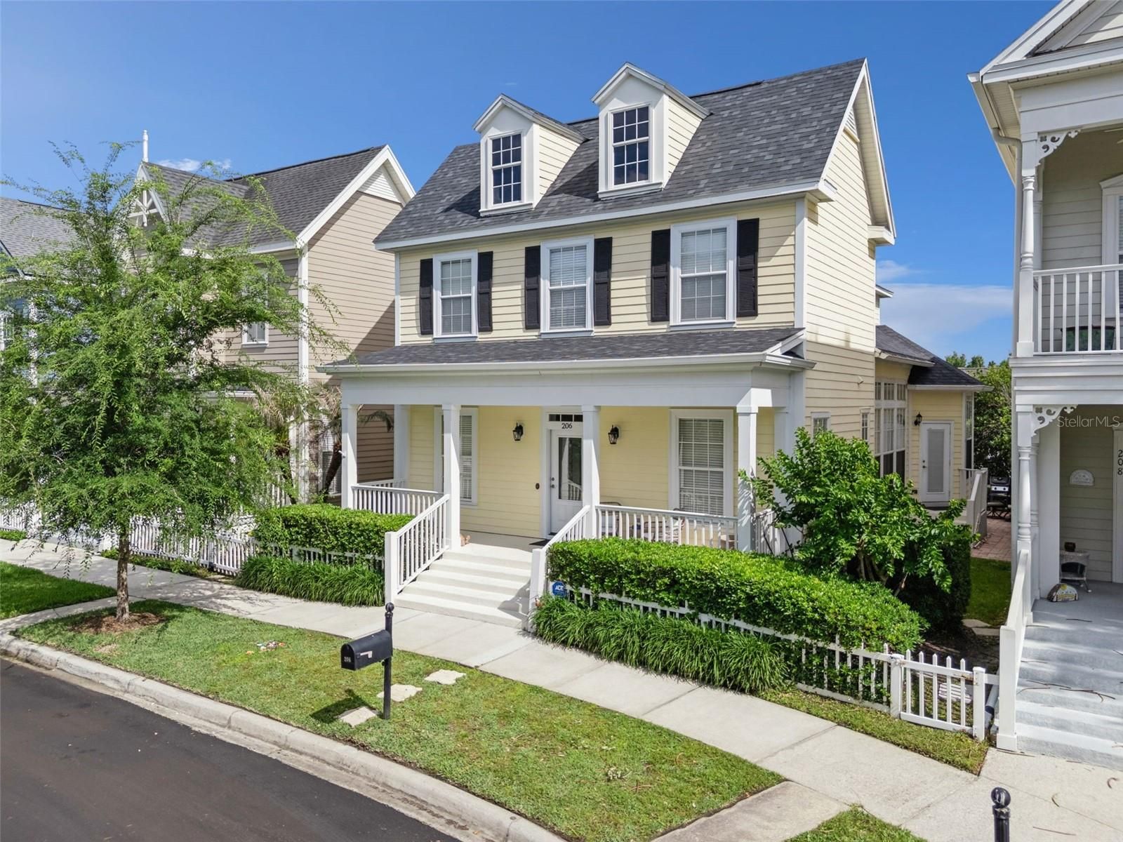 206 Norfolk Place