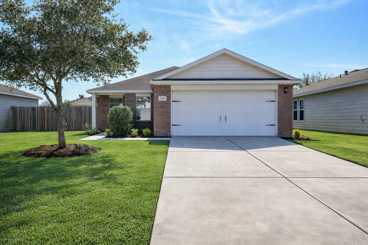 7206 Lilac Manor Lane