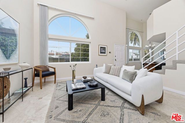 3900 Beethoven Street 302