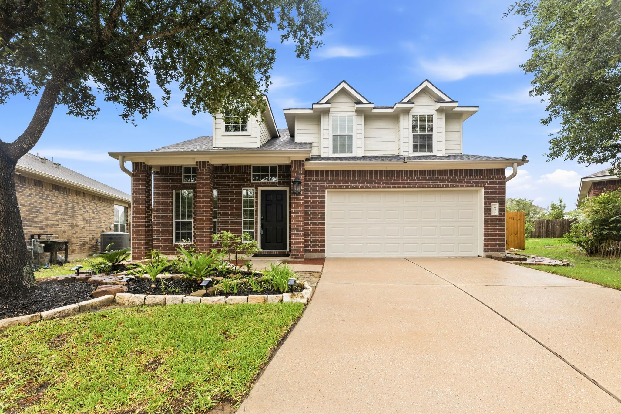 18543 Royal Mist Lane