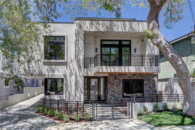 2005 Mathews Avenue A