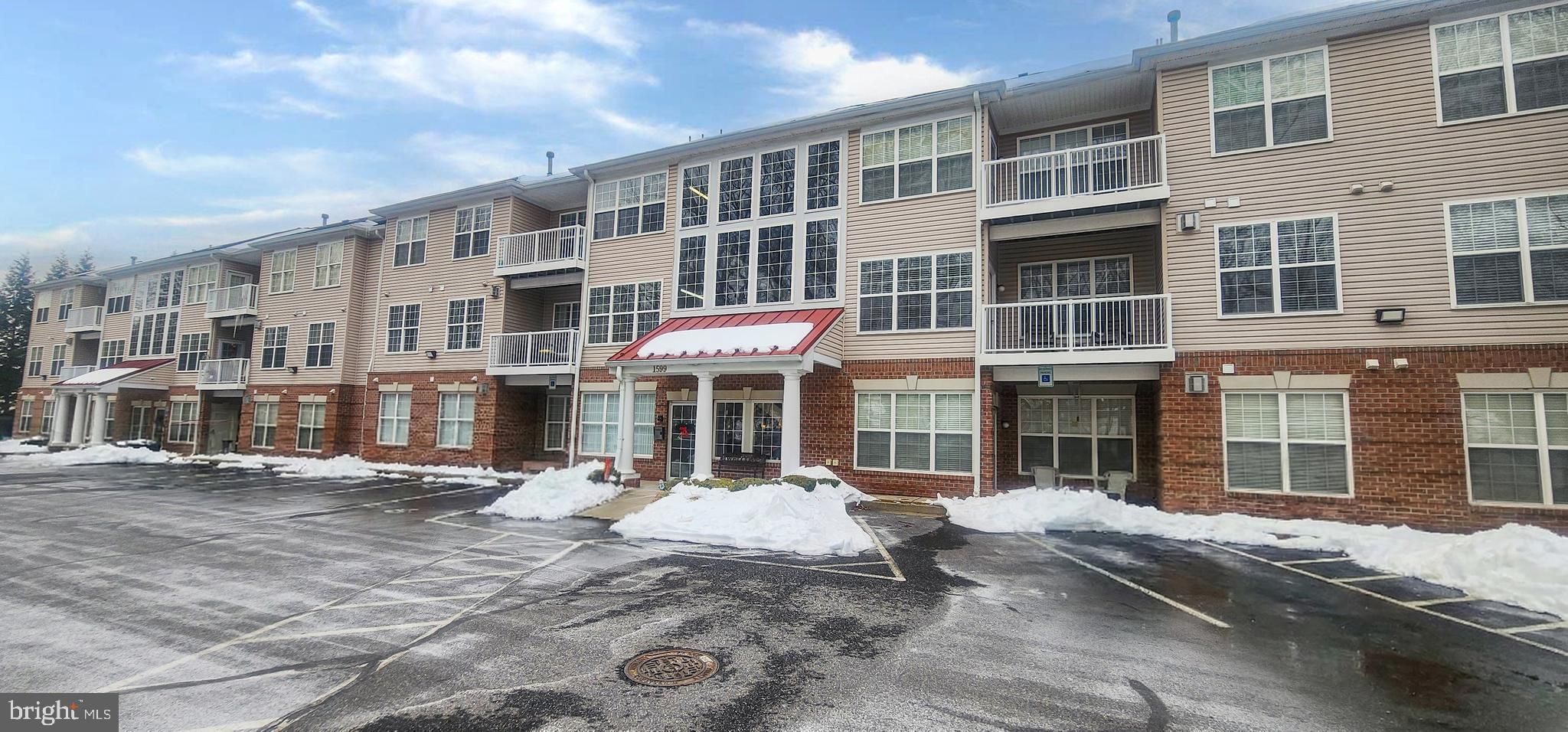 1599 Homeland Drive 3E