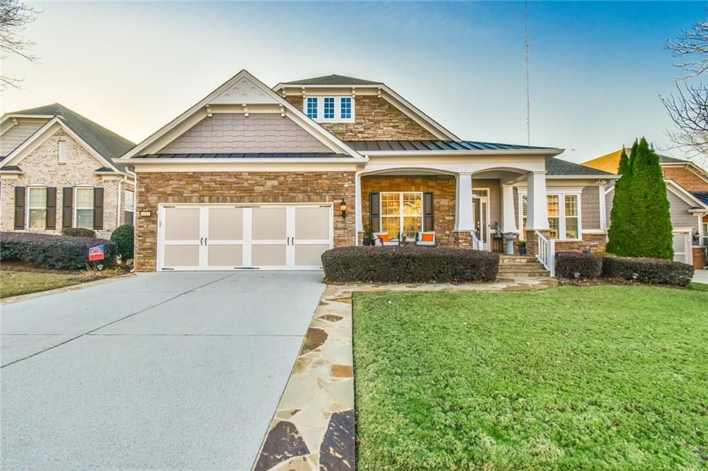 6417 Hickory Springs Circle