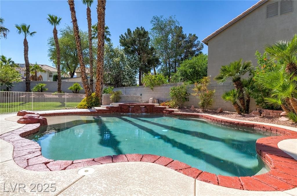 3633 Fox Heather Drive