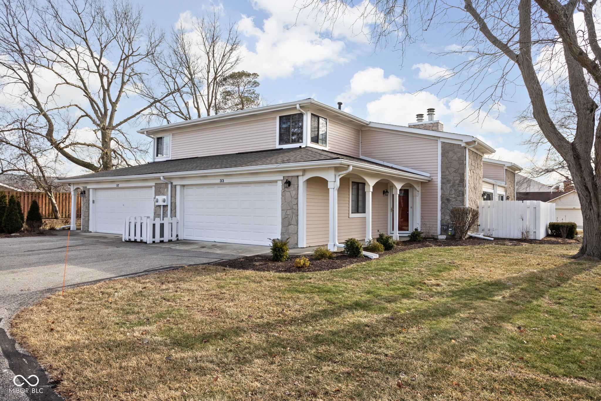 33 Dominion Drive