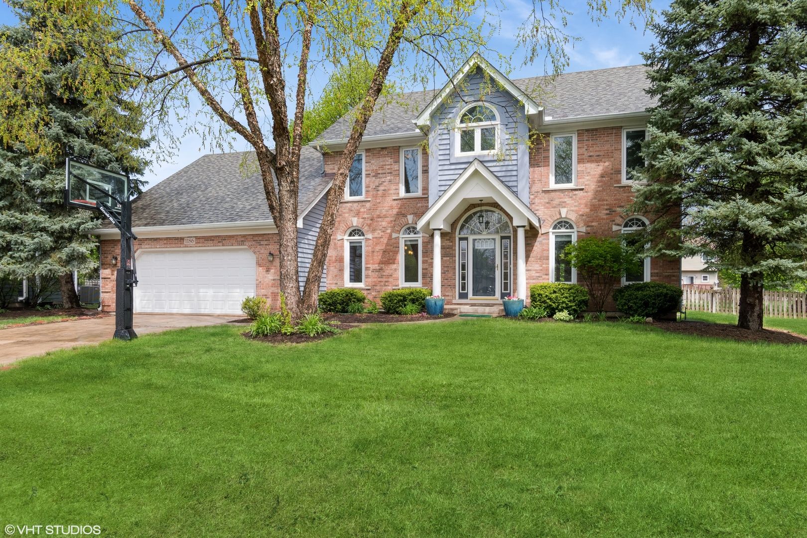 1186 Birchdale Lane