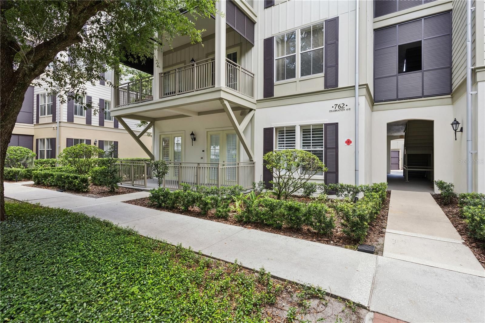 762 Celebration Avenue 2201