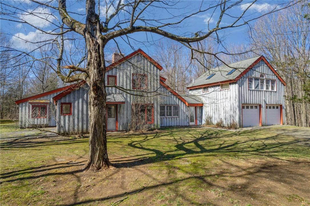 880 Salisbury Turnpike