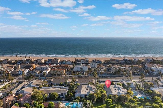 16922 Pacific Coast Hwy 102