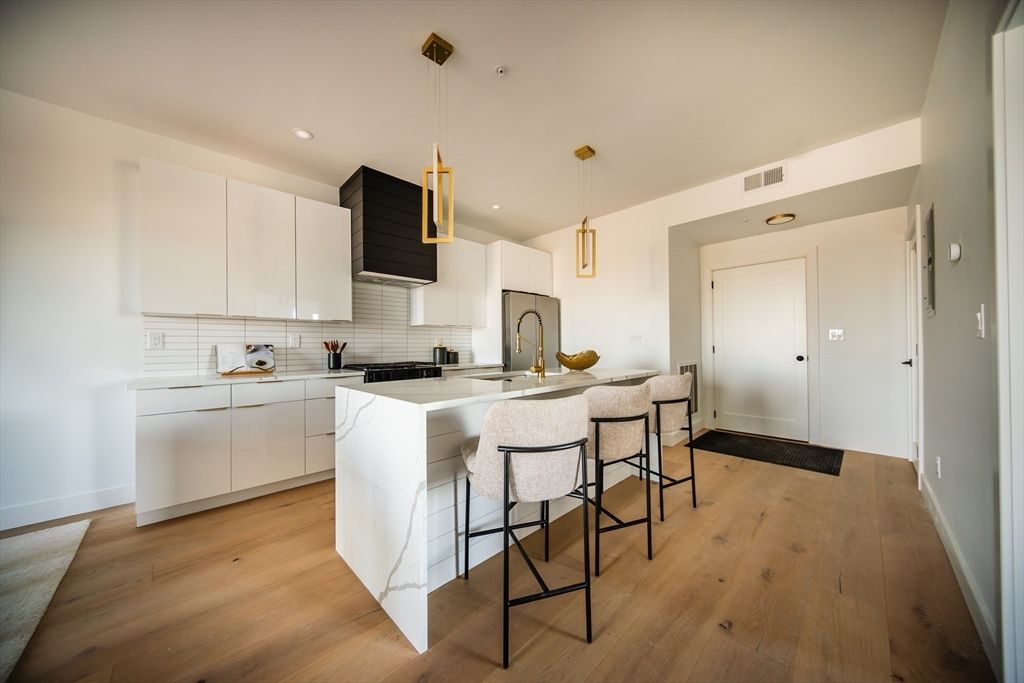 66 Mcgrath Highway 404