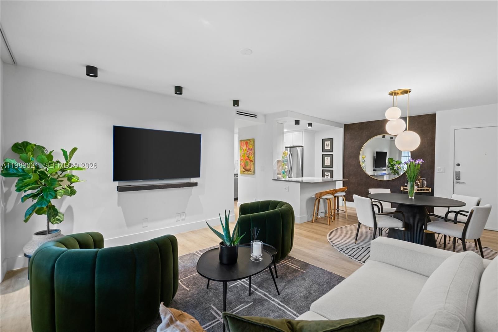 1940 Ne 2nd Ave 118J