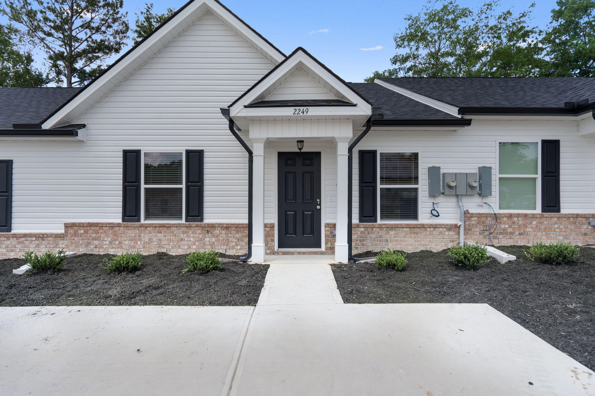 2265 Archer Lane