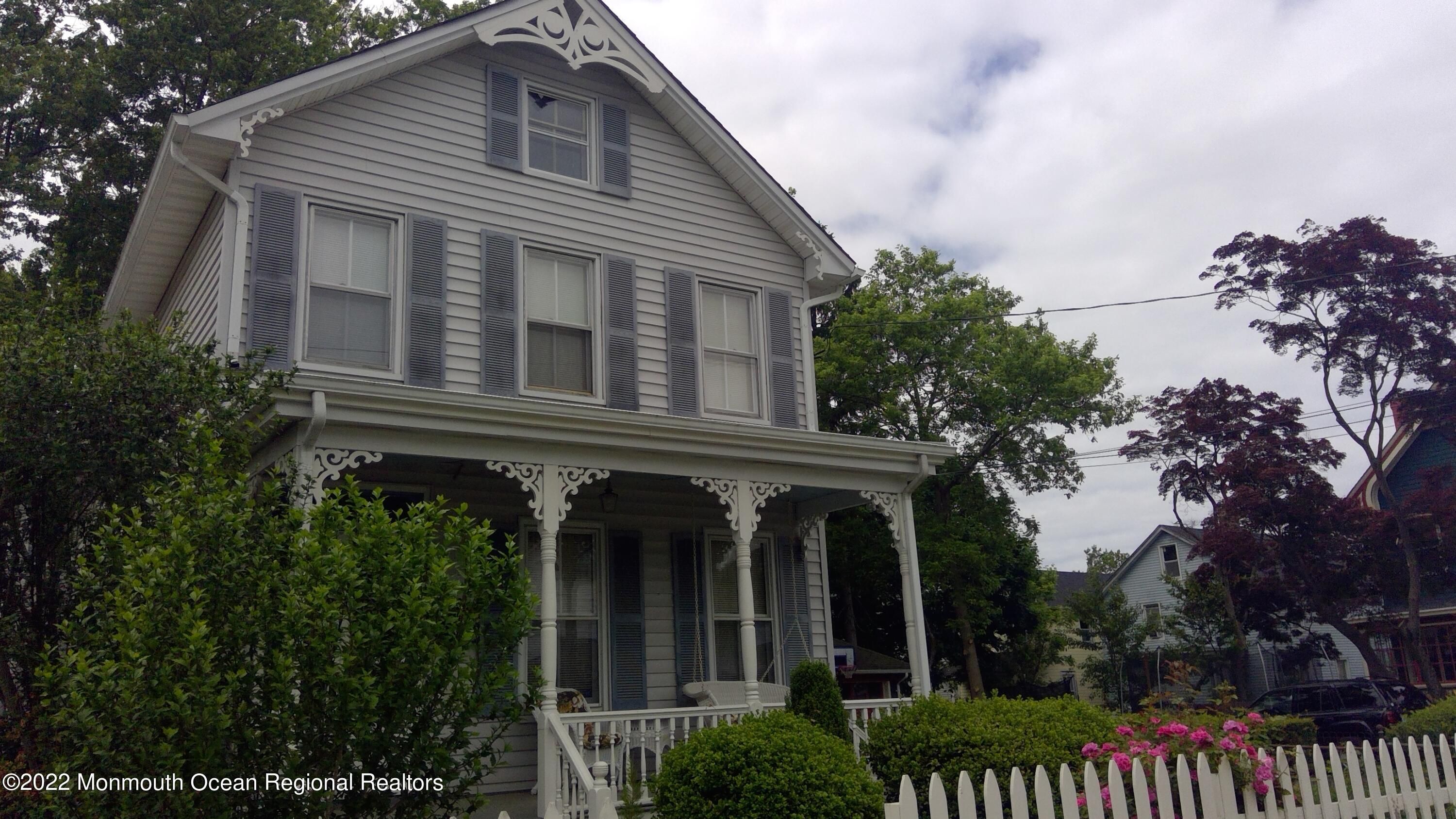 25 Conover Street