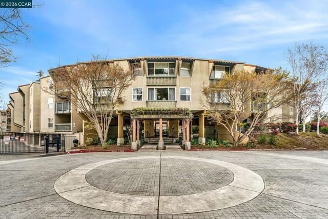 1087 Murrieta Blvd 130