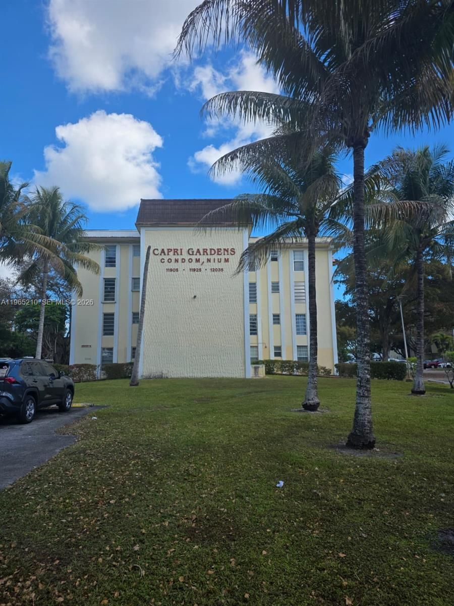 11925 Ne 2nd Ave B307