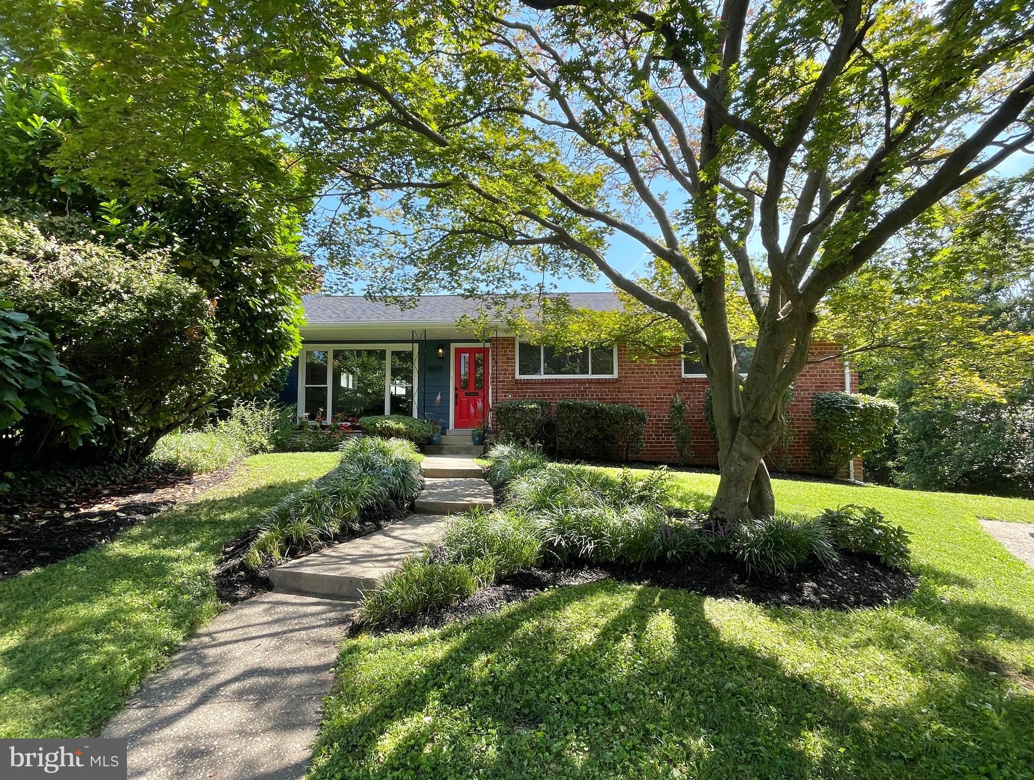 8605 Farrell Court