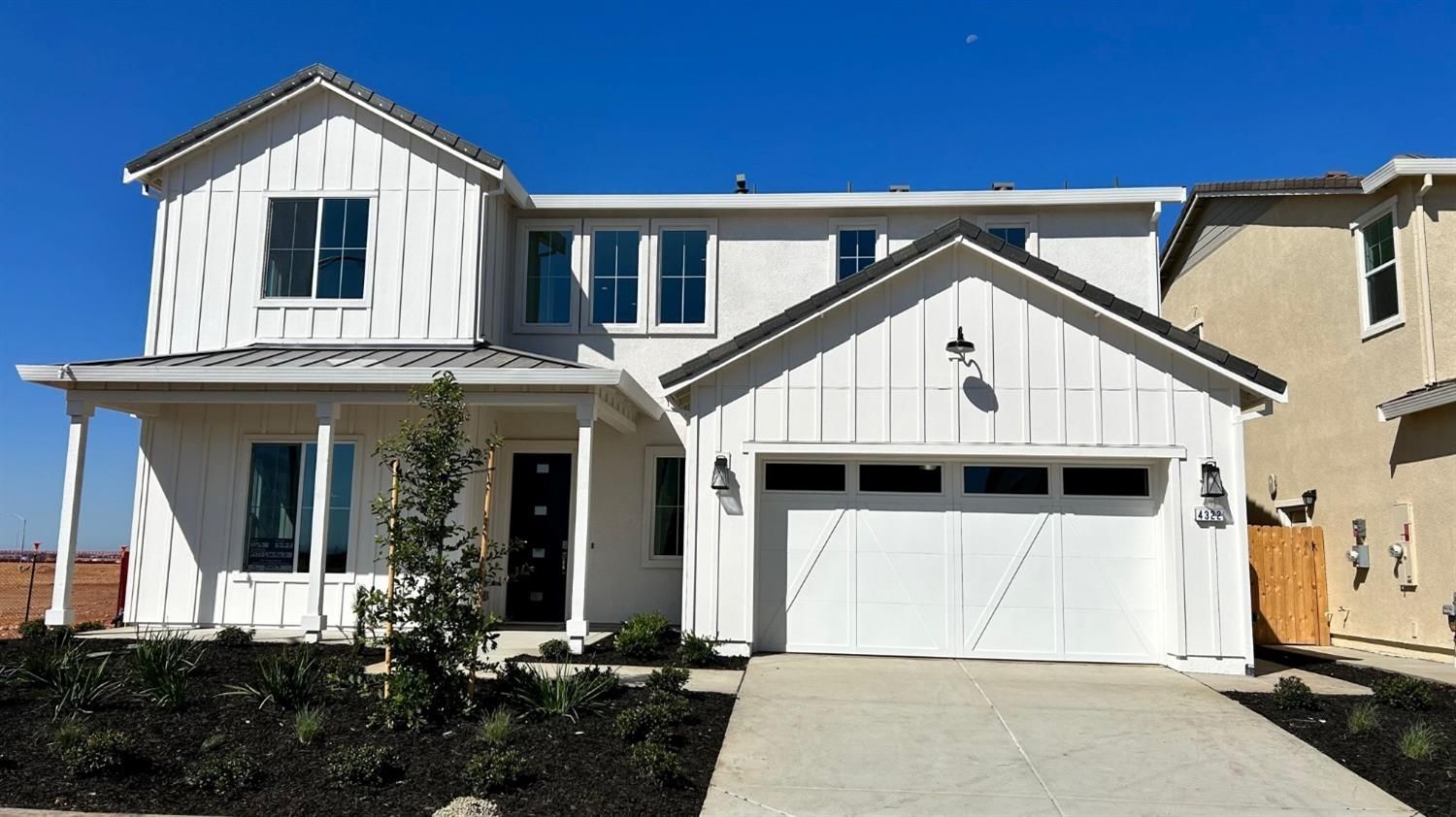 4322 Silver Moss Street