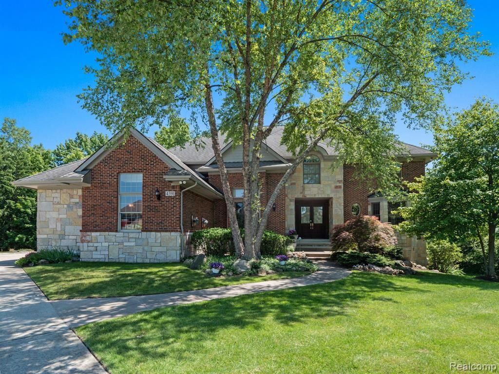 4391 Forestview Drive