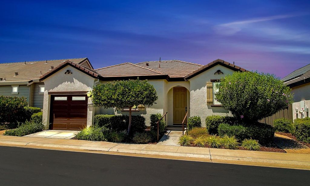 Destinations at Vineyard Point