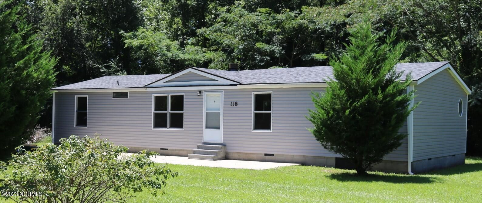 118 Elizabeth Drive E