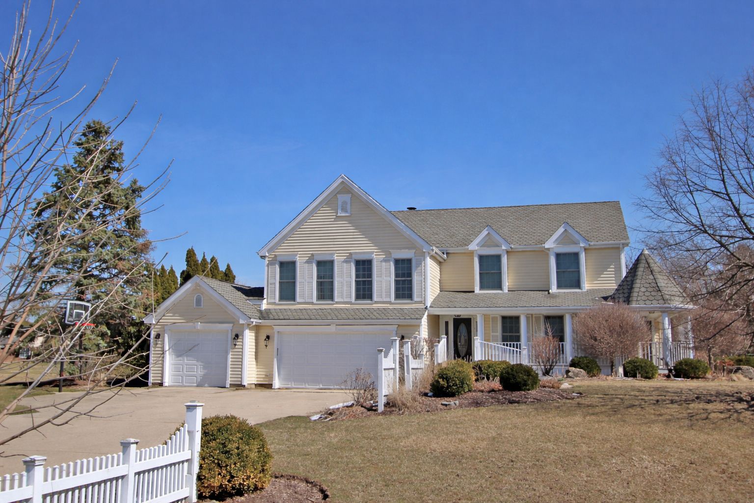 21929 N Farthingdale Court