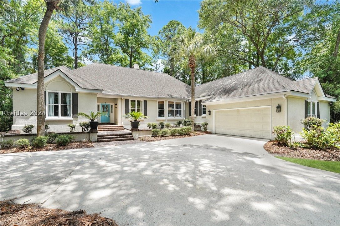 5 Honey Hill Court