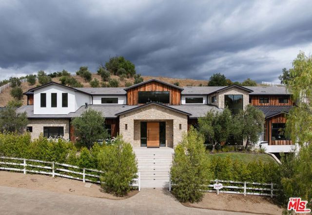 24247 Bridle Trail Road