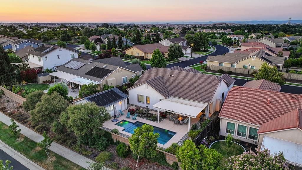 2389 Mendota Way