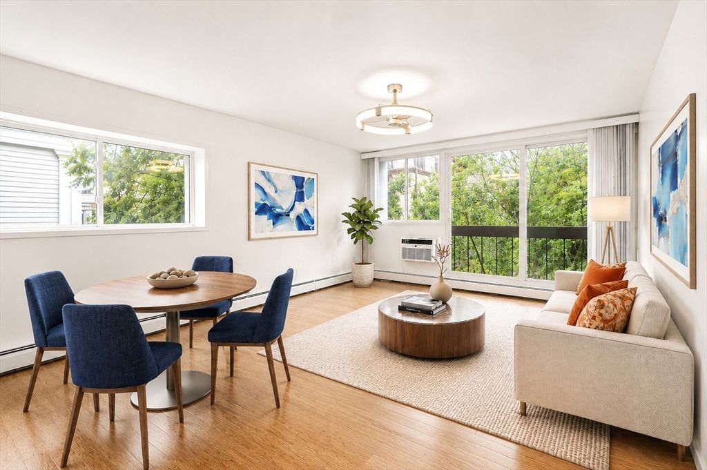 12 Inman St 25