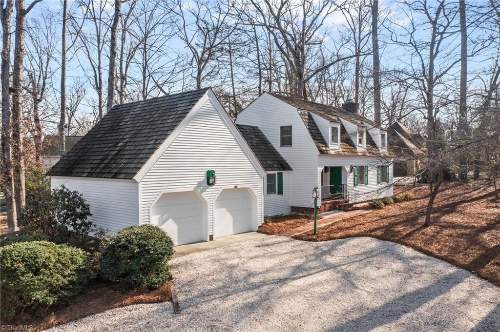 3323 N Rockingham Road