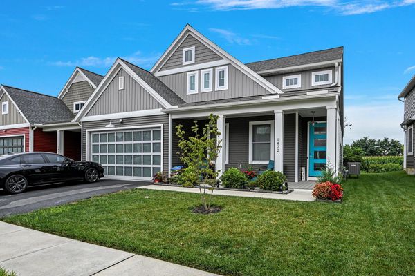 Summit Point At Elm Tree Mount Joy Pa Homes For Sale Real Estate Neighborhoods Com