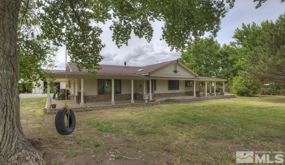 1165 Jenny's Lane