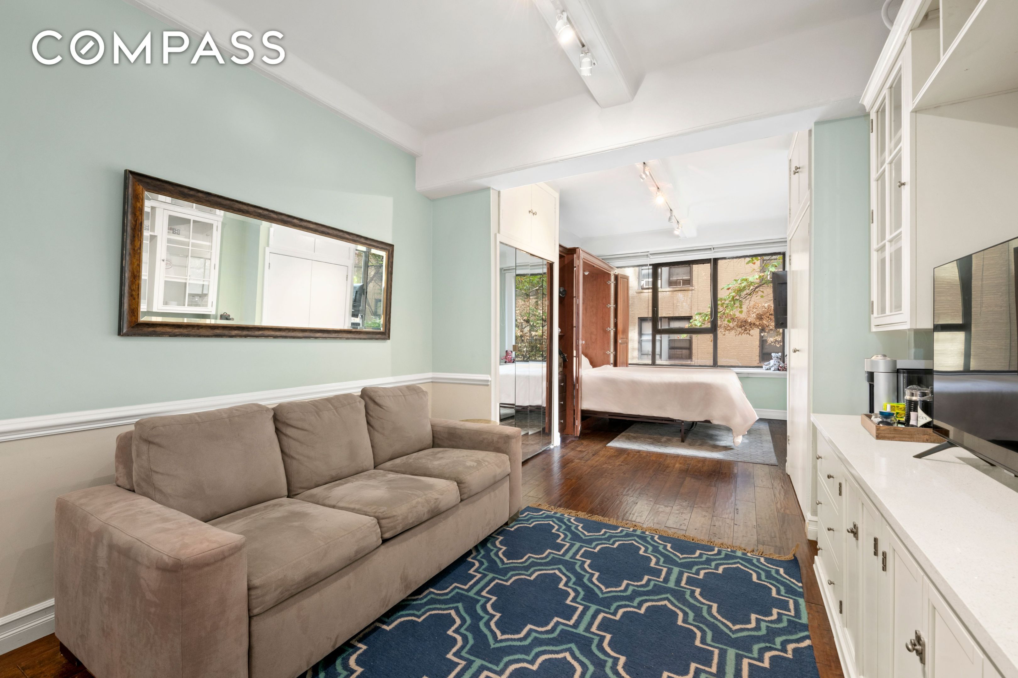 118 W 72nd Street 204