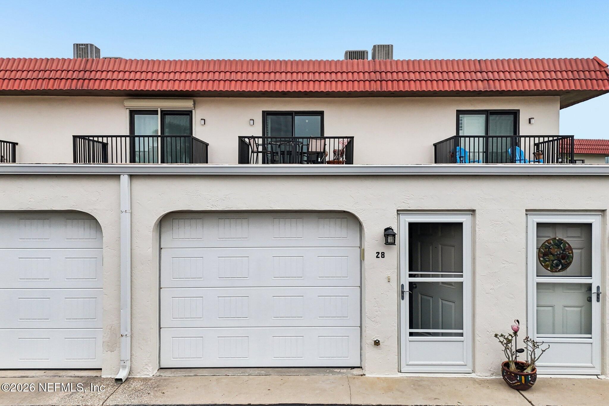 11 Dondanville Road 28