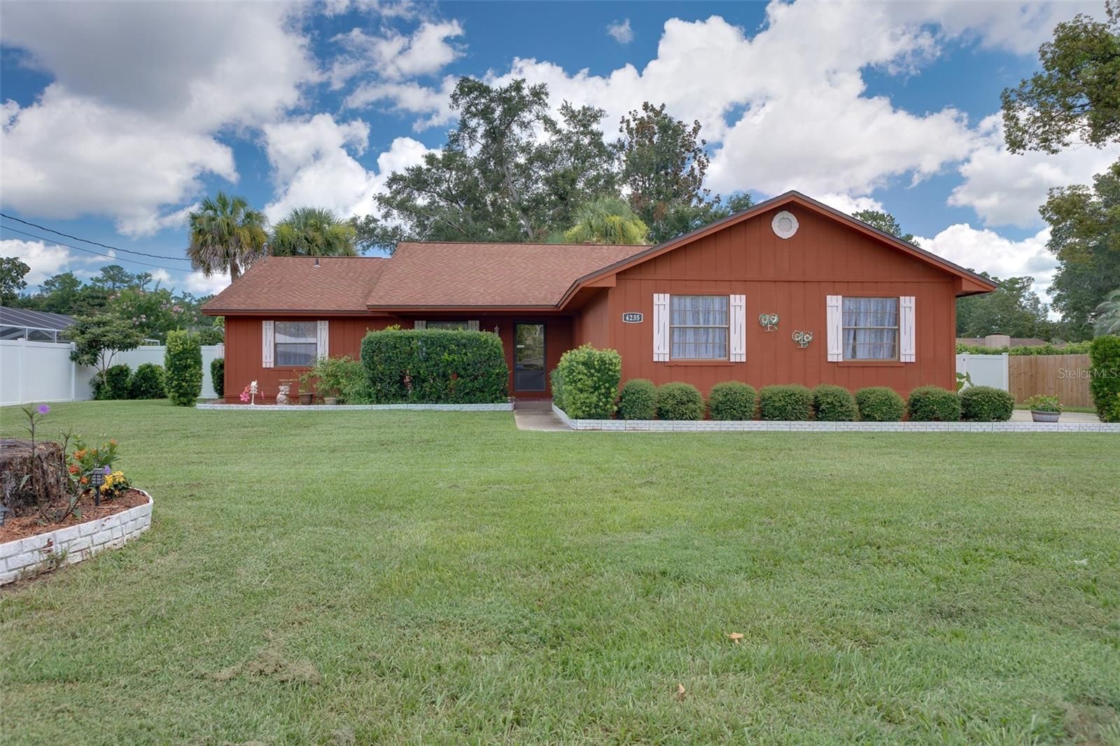 4235 Se 12th Place